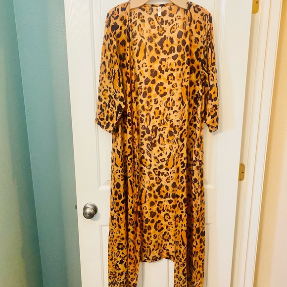 EUC Spell & the Gypsy Collective Amber Wild Ones Duster/Kimono - Picture 6 of 14